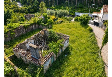 Casa Rústica em Granito para restaurar em Serreleis