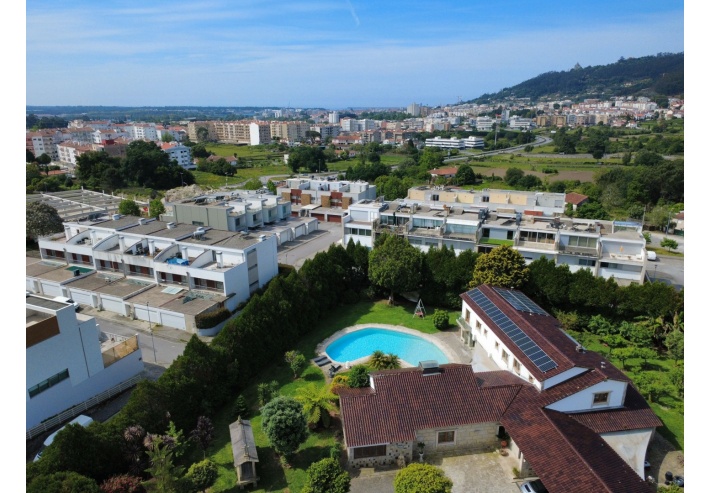 Apartamento T3 Duplex na Cova, Meadela