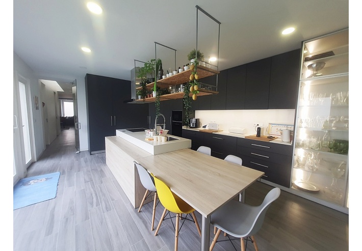 Moradia T4 com Jardim no Centro Histórico de Viana