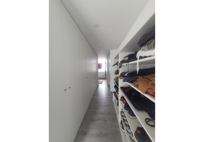Moradia T4 com Jardim no Centro Histórico de Viana