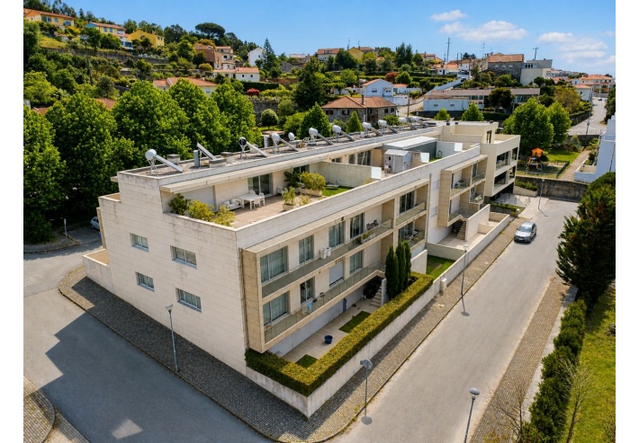 Apartamento T3 Duplex na Cova, Meadela