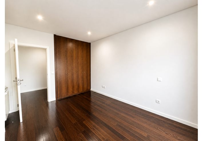 Apartamento T3 Duplex na Cova, Meadela