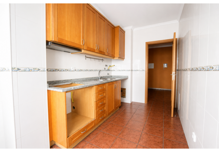 Apartamento T3 na Cidade Nova em Darque