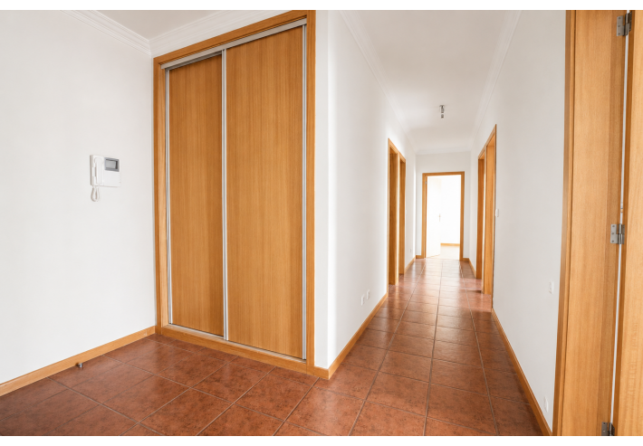 Apartamento T3 na Cidade Nova em Darque