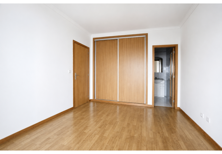 Apartamento T3 na Cidade Nova em Darque