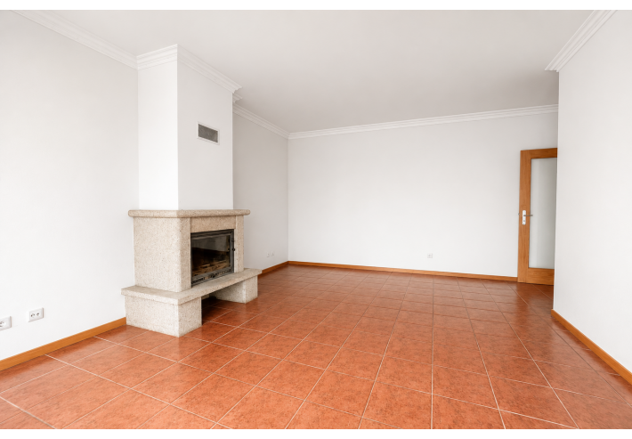 Apartamento T3 na Cidade Nova em Darque