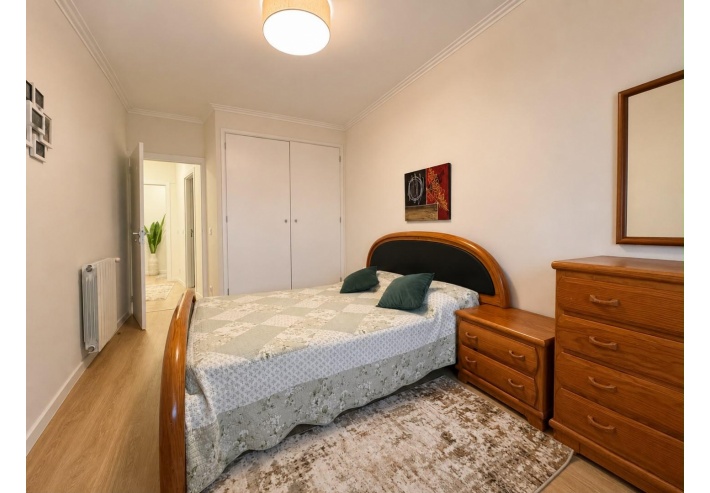 Apartamento T2 com Garagem fechada em Darque