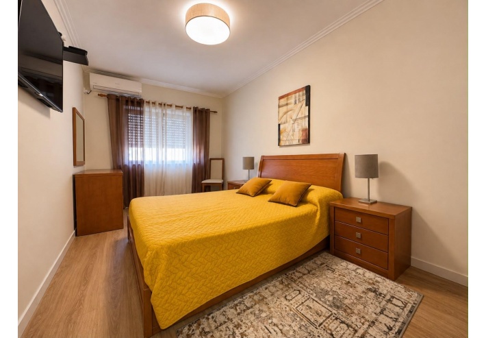 Apartamento T2 com Garagem fechada em Darque