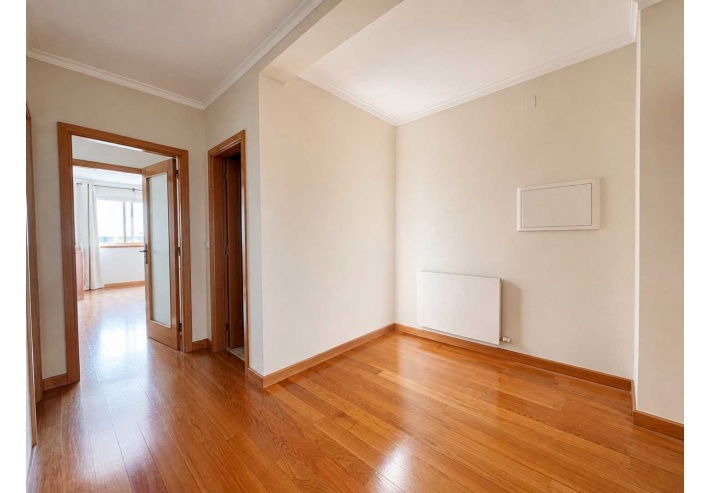 Apartamento T3 de Luxo com Terraço Privativo na Cobertura